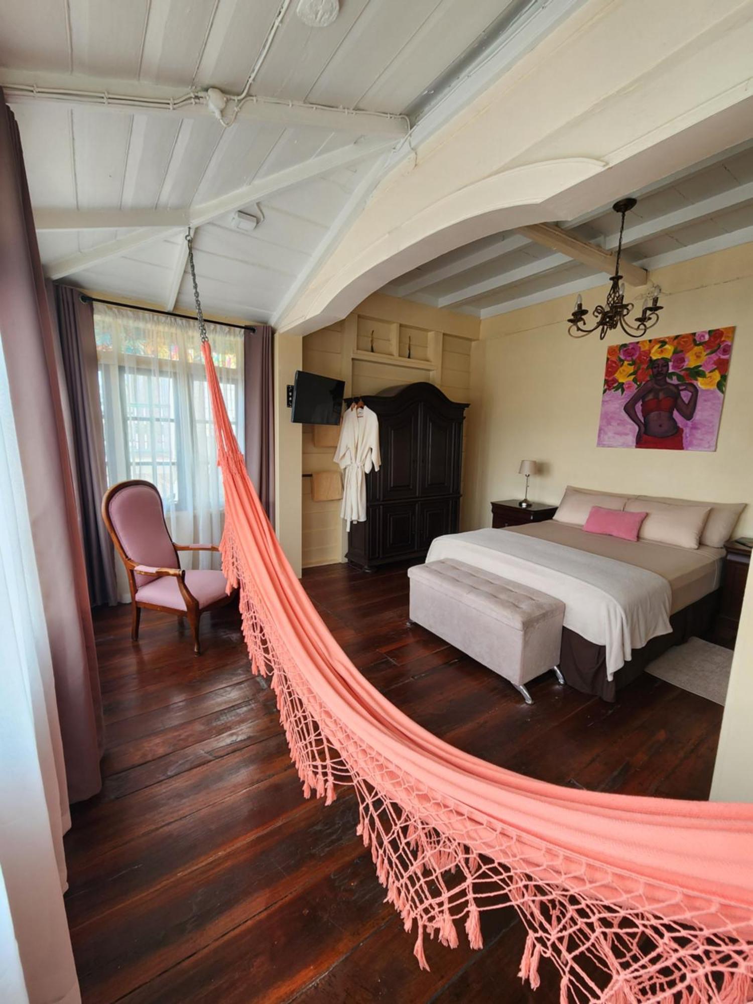 Prins Hendrik Suites Paramaribo Exterior photo